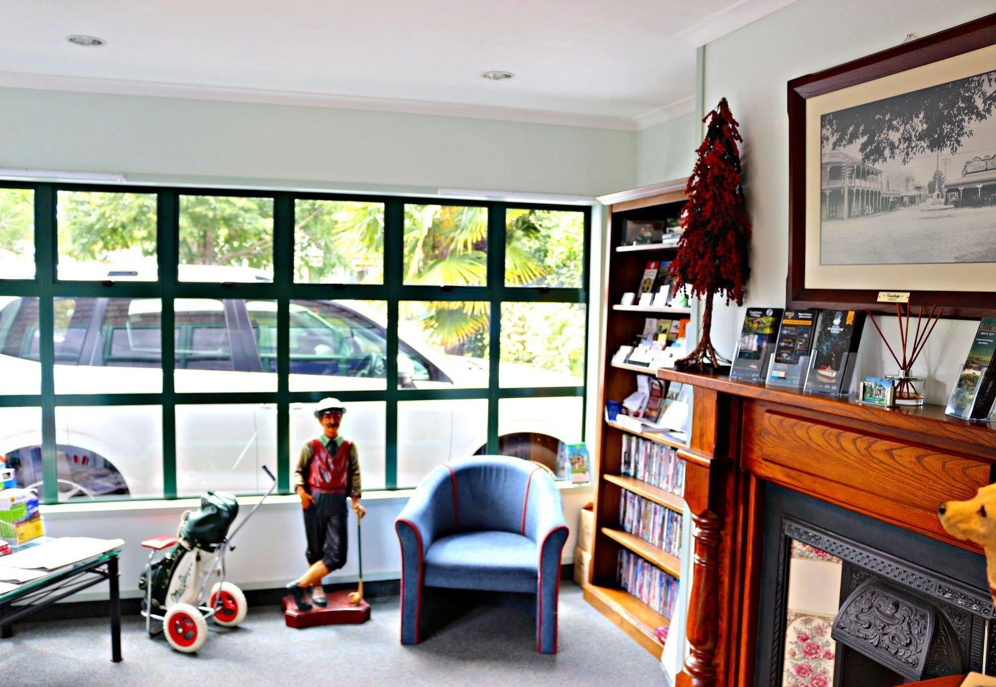 Cambridge Mews Motel Zewnętrze zdjęcie